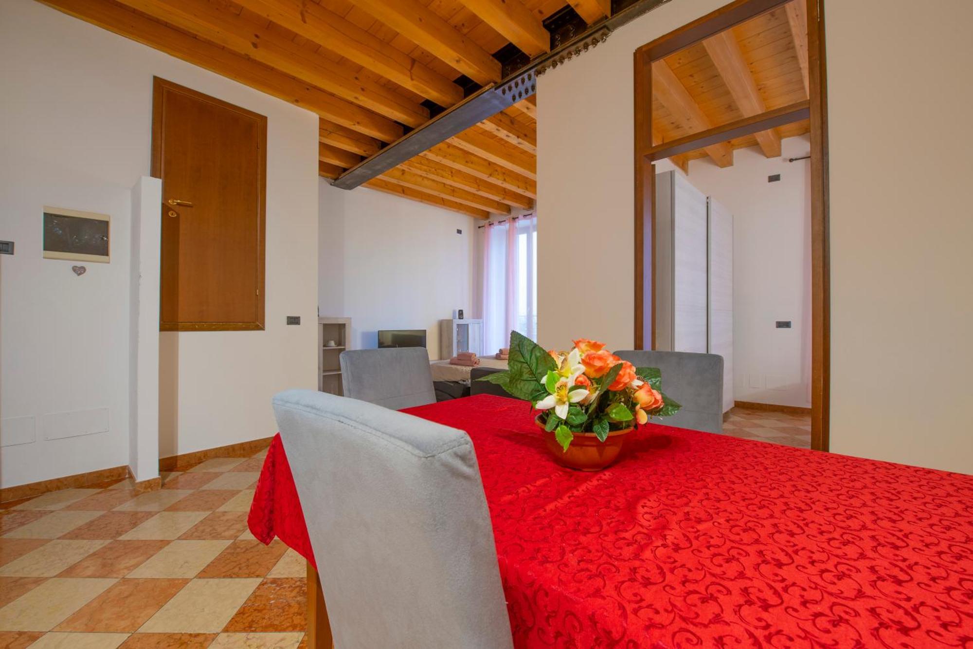 Palace Home Mazzini Verona Center 1 Exterior photo