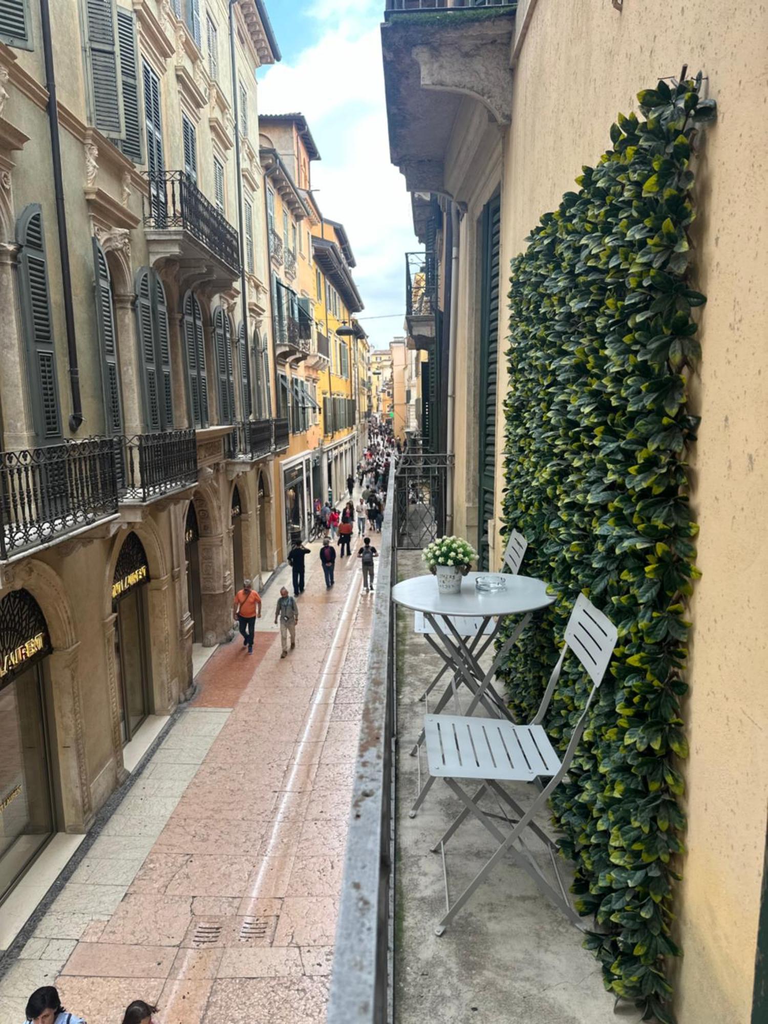 Palace Home Mazzini Verona Center 1 Exterior photo